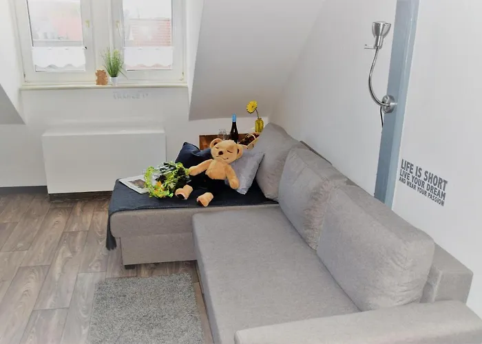 Turmblick-gaestequartier-coswig-hier-erwartet-sie-individueller-service-im-herzen-der-altstadt *