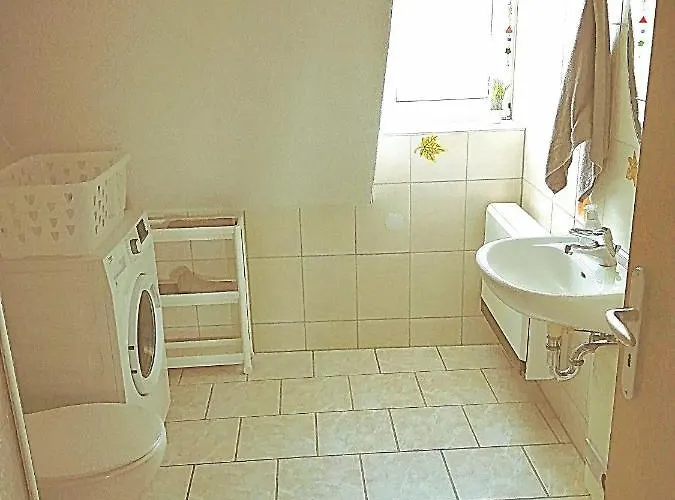 Turmblick-gaestequartier-coswig-hier-erwartet-sie-individueller-service-im-herzen-der-altstadt Lägenhet *